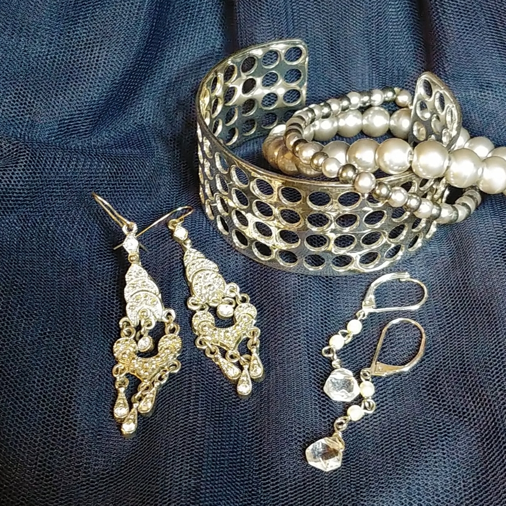5-piece Set of Jewelry (Silvery Sparkle)